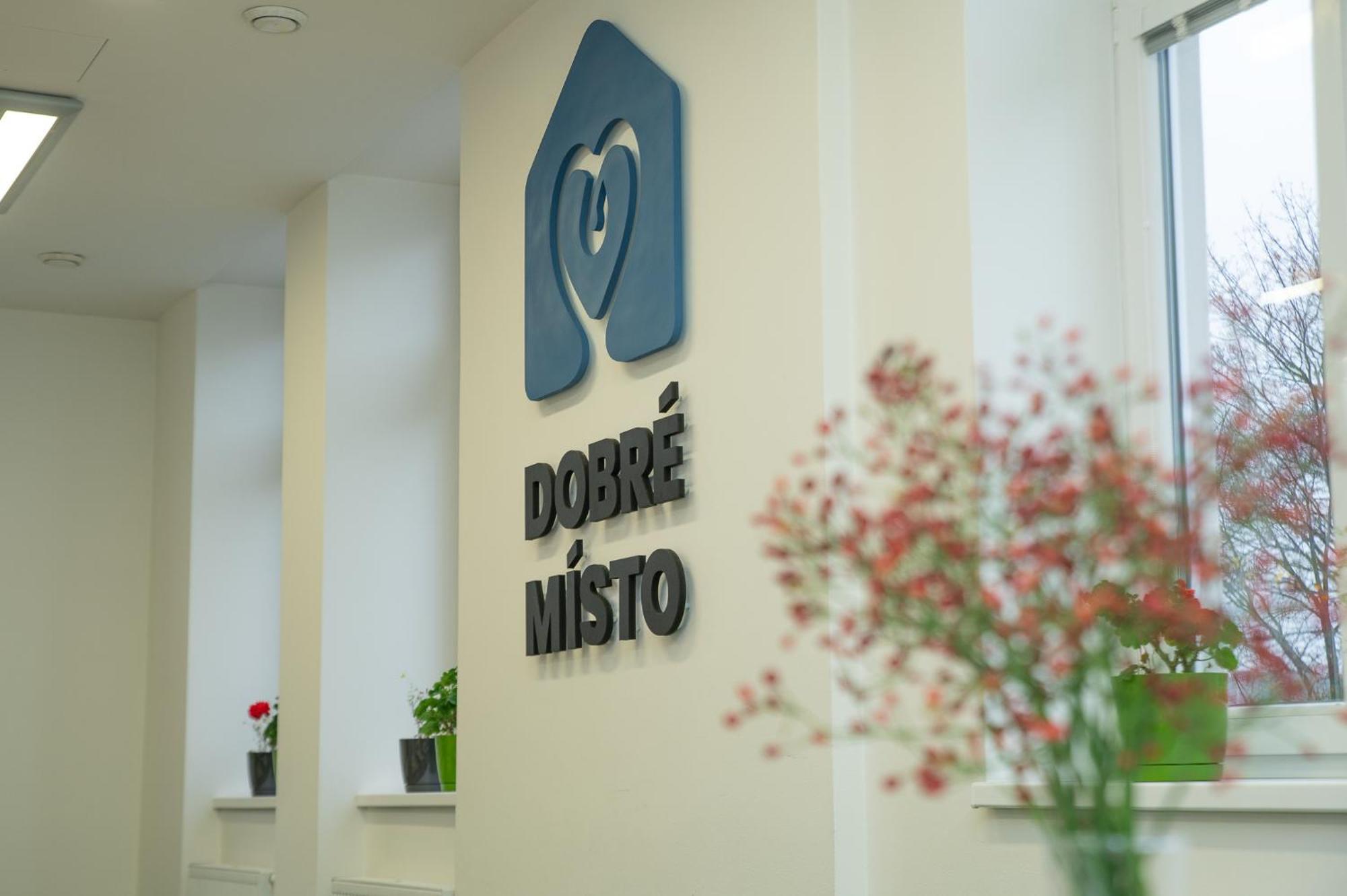 Dobre Misto 호텔 크르노프 외부 사진